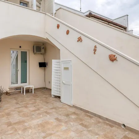 Apartment Corallo *